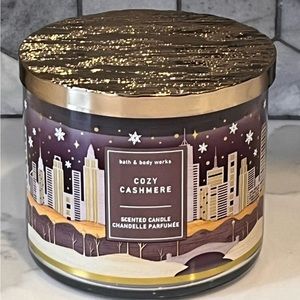 Bath & Body Works 3 Wick 14.5 oz Cozy Cashmere Candle (2021) Brand New